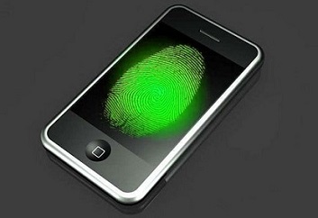 iPhone 5S со сканером отпечатков пальцев