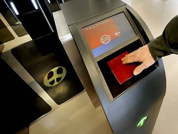 Иммиграционная служба Королевства Таиланд к концу года вводит сканеры отпечатков пальцев на всех приграничных КПП Иммиграционная служба Королевства Таиланд к концу года вводит сканеры отпечатков пальцев на всех приграничных КПП