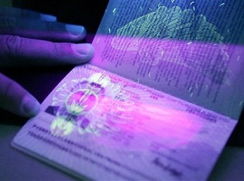 В 2015 году биометрические данные появятся в российских загранпаспортах